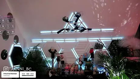 taanni_bc webcam model stream image