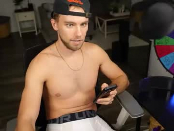 troy_greenxo webcam model stream image