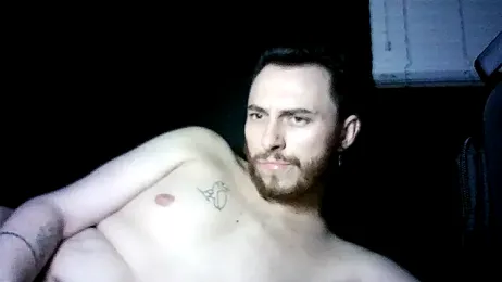 Cloudyydayzz webcam model stream image