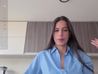 ohanna_ webcam model stream image