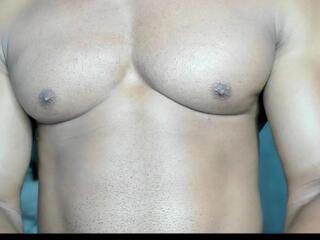 Mat Strong webcam model stream image