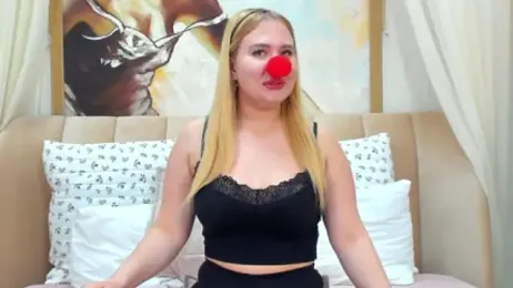 LunaHouston webcam model stream image