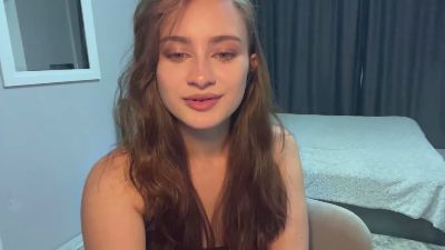 LilliOgden webcam model stream image