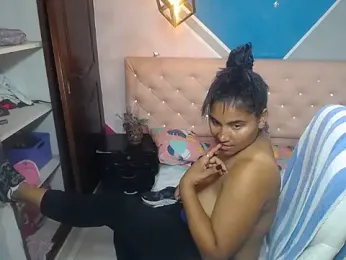 Celeste_wood webcam model stream image