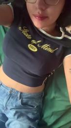 Monse9 webcam model stream image