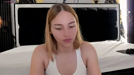 WhiteSun_01 webcam model stream image