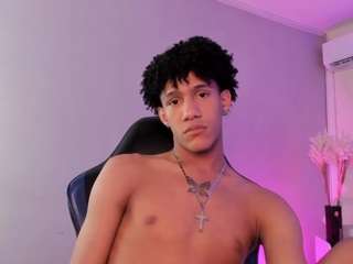 adam-walker90 webcam camsoda model stream image