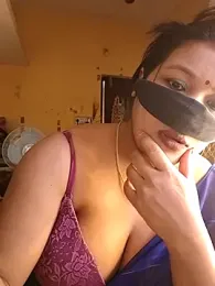 Humsafa-13 webcam model stream image