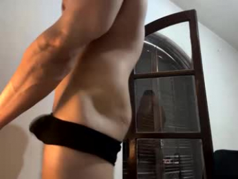 lucasfit24 webcam model stream image