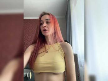 Aliice-Al webcam model stream image