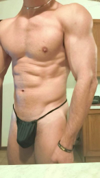 Gil_Hot_ webcam model stream image