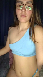 aliz21 webcam model stream image