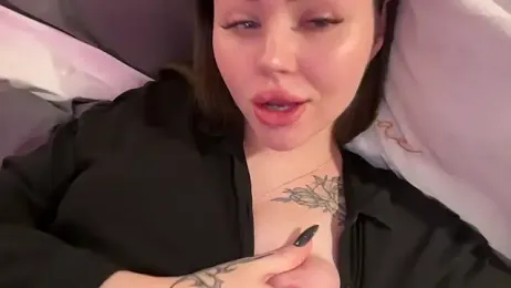 AlmaryKim webcam model stream image