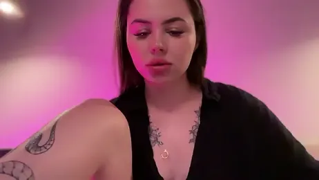 AlmaryKim webcam model stream image