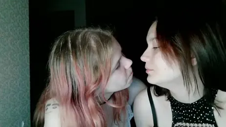 Poppy_sun webcam model stream image