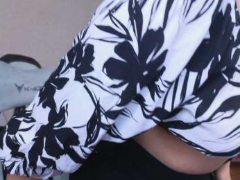 monicaerotic webcam model stream image