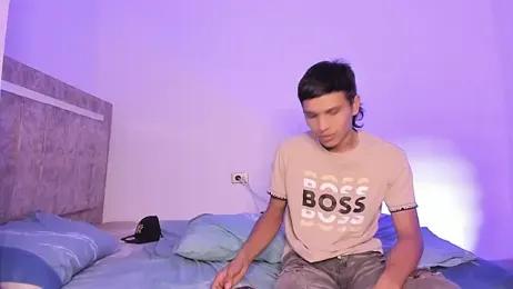 Aura_Atlas webcam model stream image