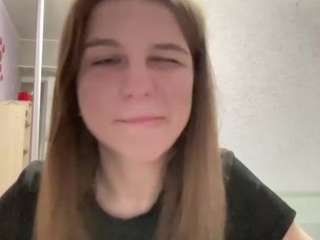 willaalanis webcam model stream image