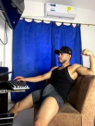 Kylian_Alessandro webcam stripchat model stream image