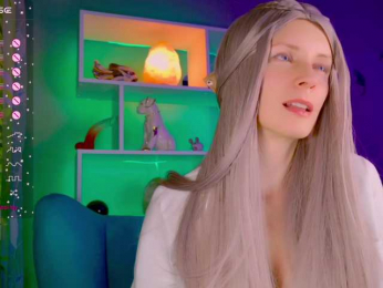 -Fresh- webcam bongacams model stream image