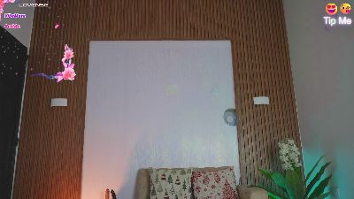 SquirtTeen webcam model stream image