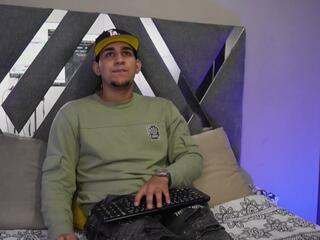 Massimo Vidal webcam model stream image