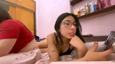 1spicy webcam model stream image