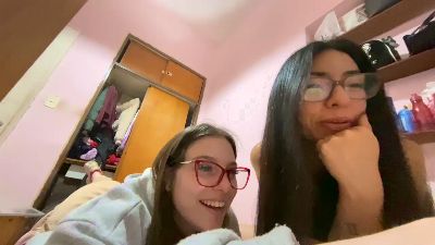 1spicy webcam model stream image