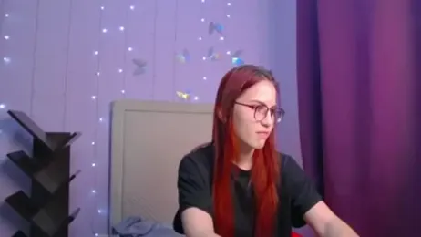 EmilyKents webcam stripchat model stream image