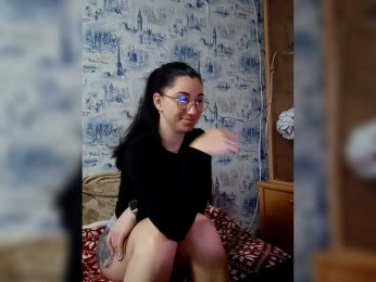 ViolettaKissMe webcam model stream image