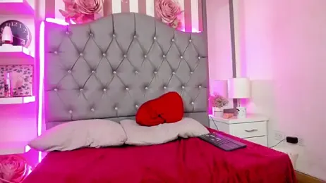 Valentina-Nova- webcam model stream image