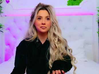 AriannaSins webcam model stream image