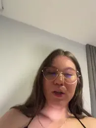 AmelieLaurent_ webcam model stream image