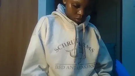 Fine_assie webcam model stream image