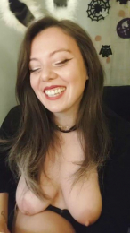 KimieChan webcam model stream image