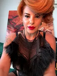 Selvaggia_official83 webcam stripchat model stream image