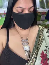 FlatVincy4 webcam stripchat model stream image