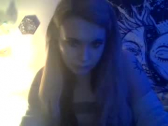 devyn_winter webcam model stream image