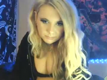 devyn_winter webcam model stream image