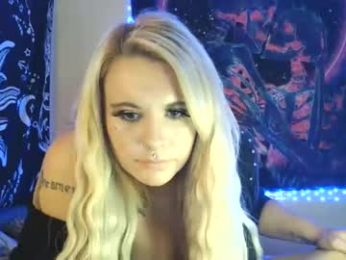 devyn_winter webcam chaturbate model stream image