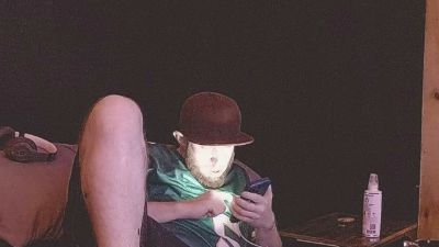 Genitalwars webcam model stream image