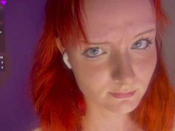 MiraCharming webcam model stream image