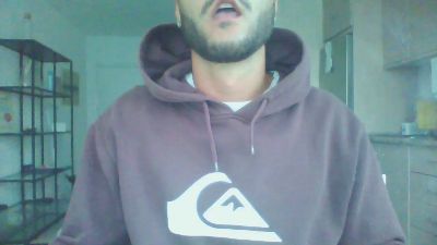 Surfer_30 webcam model stream image