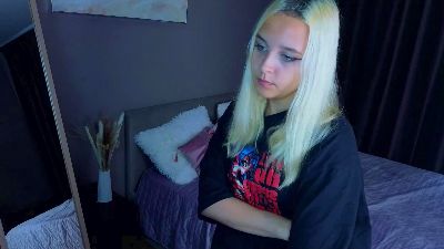 ChayaHaris webcam cam4 model stream image