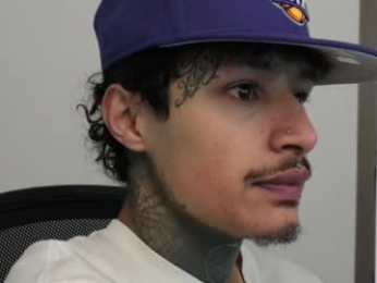 trieone webcam model stream image