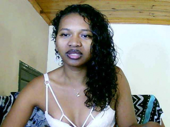 NadiaLoverwy webcam model stream image