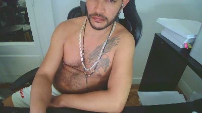 MickBCN01 webcam model stream image