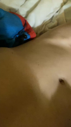 pissriot webcam model stream image