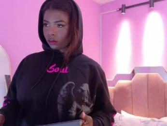 lovequeen02 webcam model stream image