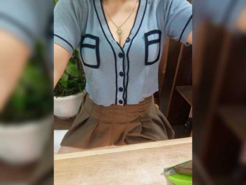 Dream-ari webcam model stream image